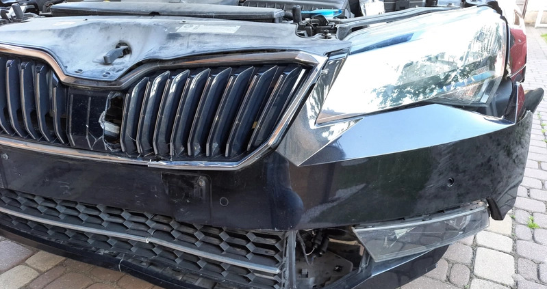Skoda Superb cena 53000 przebieg: 134450, rok produkcji 2016 z Złocieniec małe 79